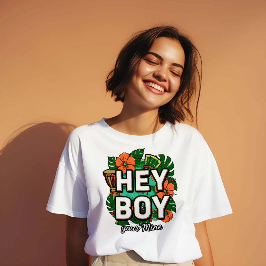 HEY BOY crop Tee